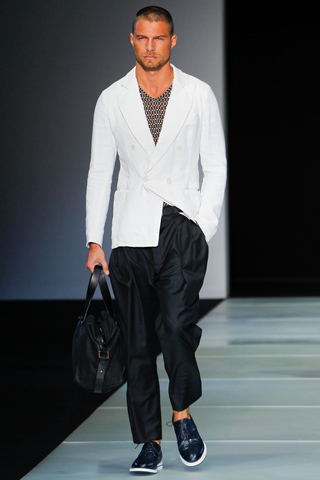 Giorgio Armani / - 2012